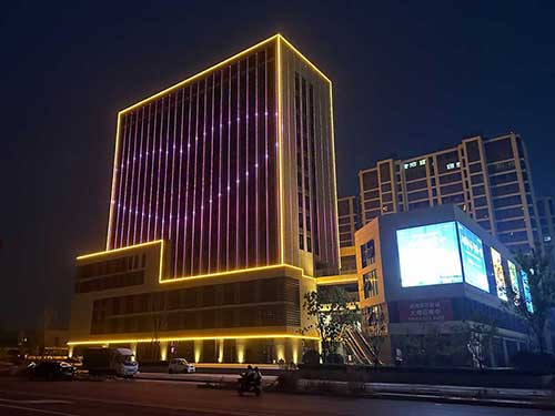 濟(jì)南正諾 以匠心雕琢市政亮化，用產(chǎn)品照亮城市夜空