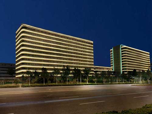 專業(yè)市政亮化公司，濟(jì)南正諾 為城市點(diǎn)亮夢幻之光